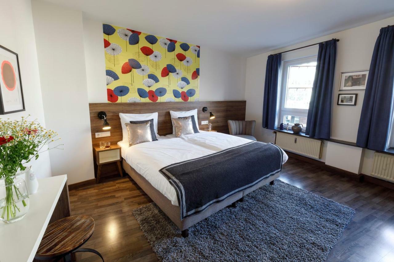 Koncept Hotel Zum Kostbaren Blut Koln Bagian luar foto